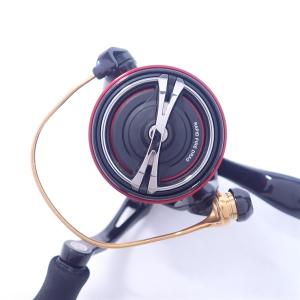 セフィアＣＩ４＋Ｃ３０００ＳＨＧ